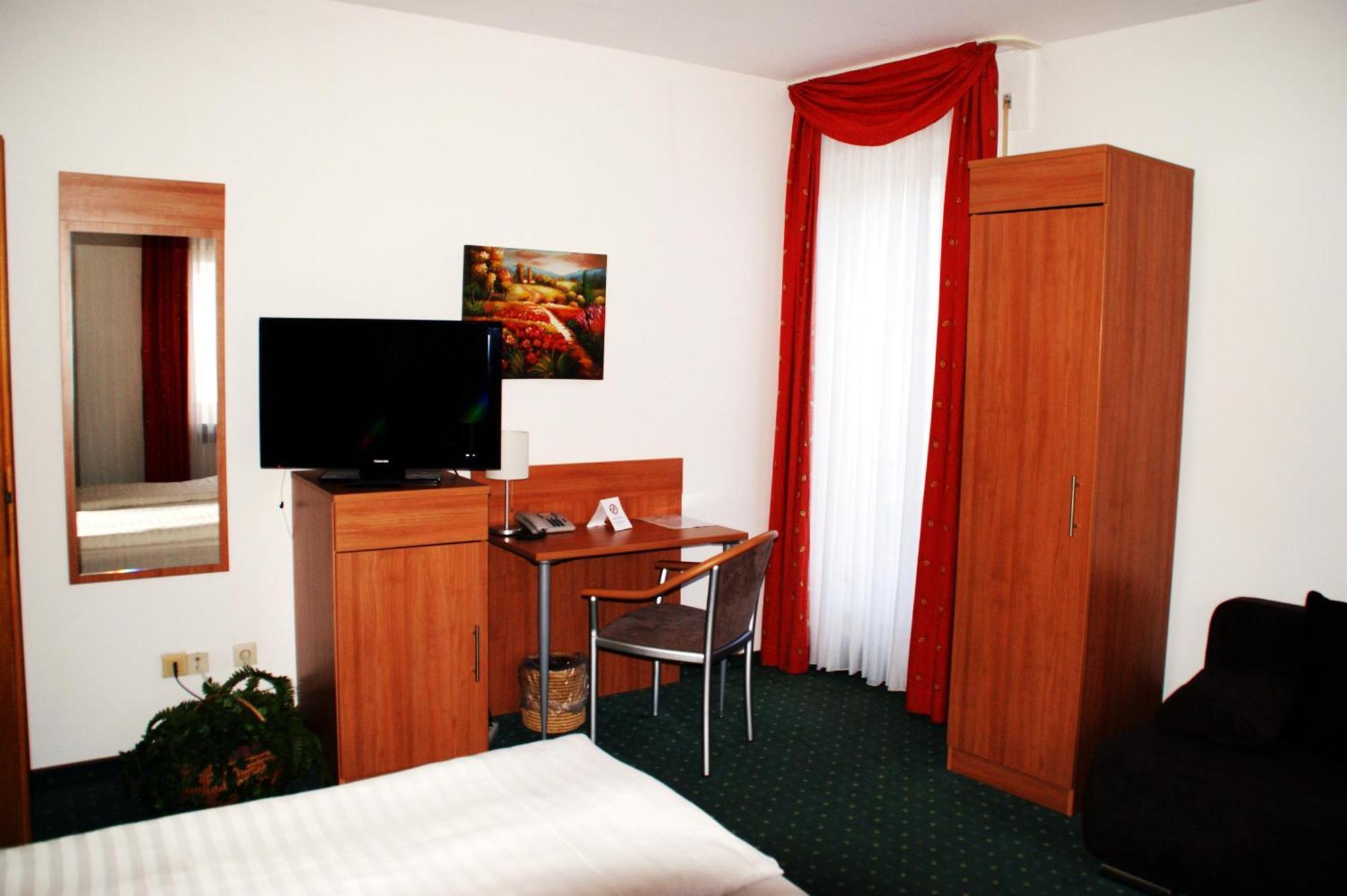 Landhotel Adler Selters  Екстер'єр фото